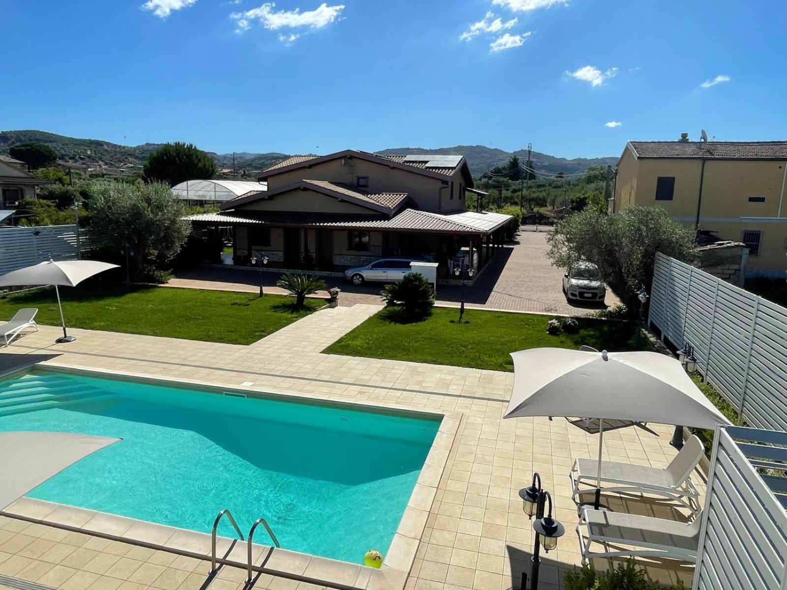 Agriturismo ALBACHIARA Bisignano Exterior foto